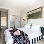 Hemingway Villa-refurbished 2025 וילה ספקיולה