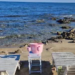 Hemingway Villa-refurbished 2025 וילה ספקיולה