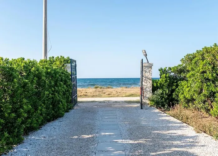 Вилла Hemingway Villa-refurbished 2025 *