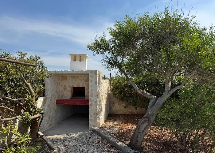 Hemingway Villa-refurbished 2025 Вилла Спеккьолла