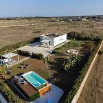 Hemingway Villa-refurbished 2025 * Specchiolla