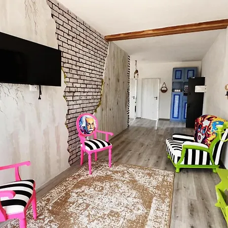 Hemingway Villa-refurbished 2025 Willa *