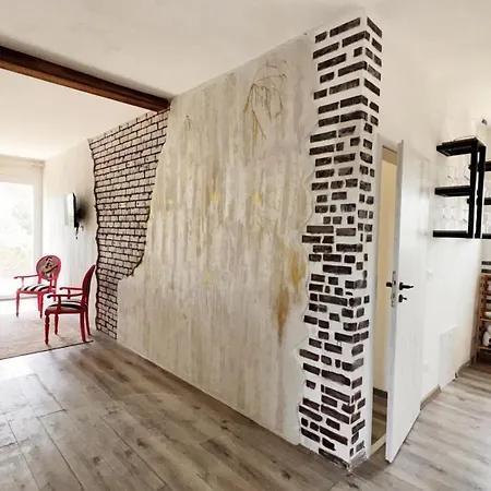 Hemingway Villa-refurbished 2025 וילה *