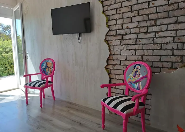 Hemingway Villa-refurbished 2025 וילה *